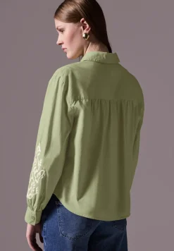 Overhemd blouse met borduursel