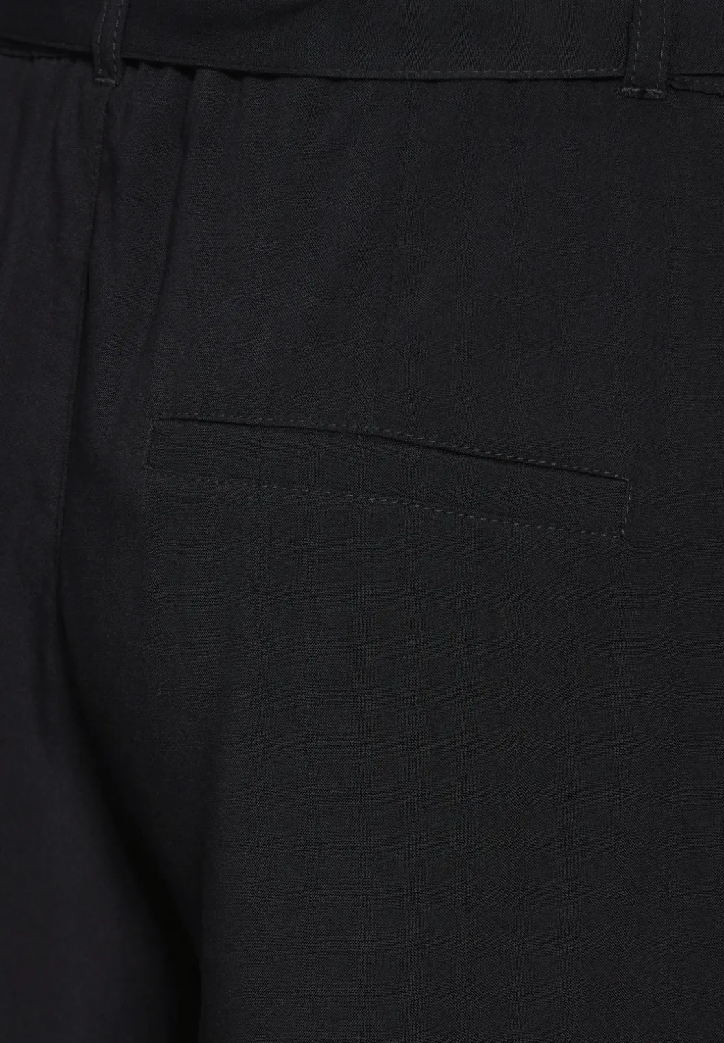 Paperbag short