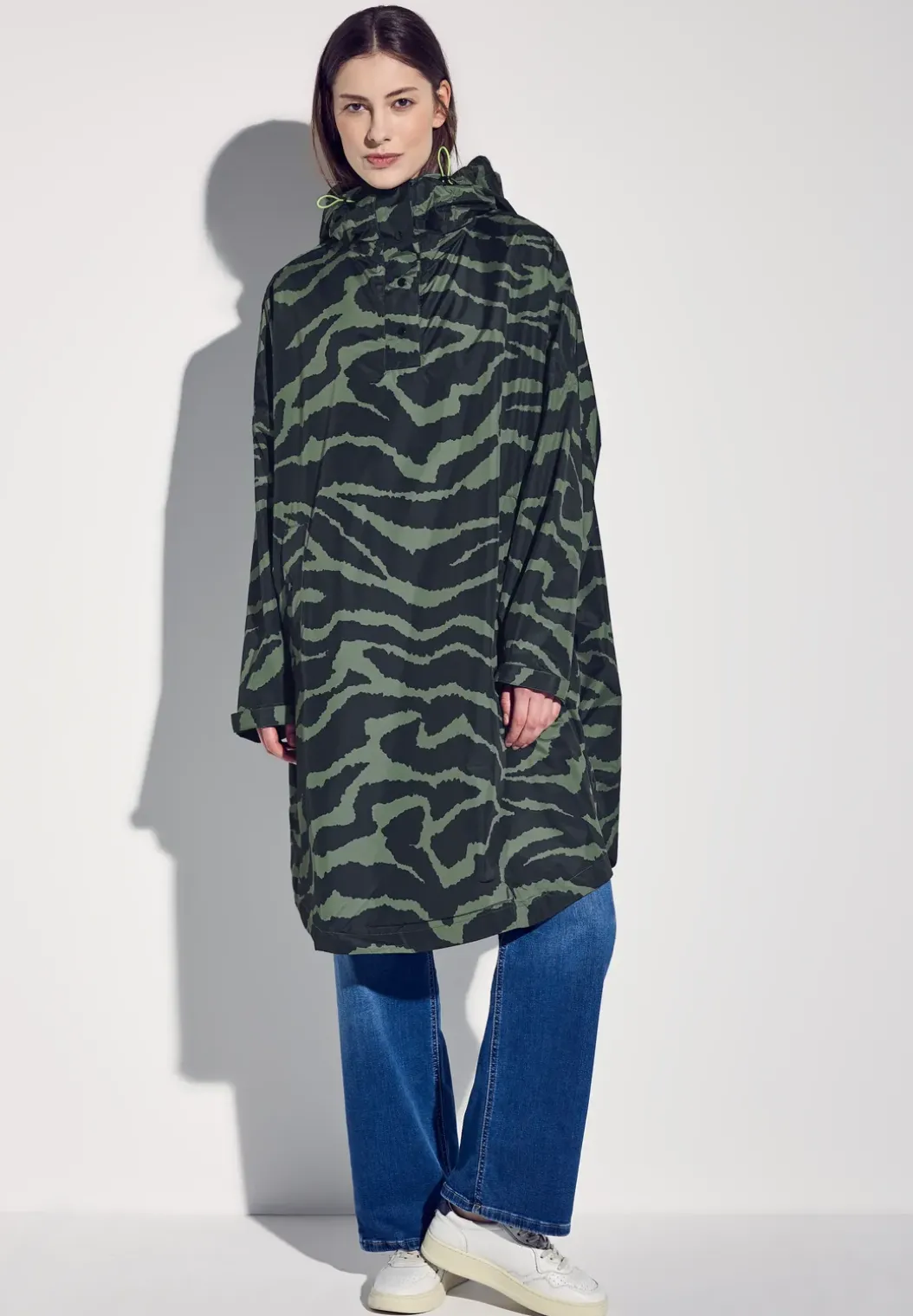 Poncho met capuchon en print