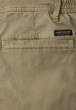 Regular Fit chino shorts met zakken