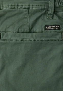 Regular Fit chino shorts met zakken