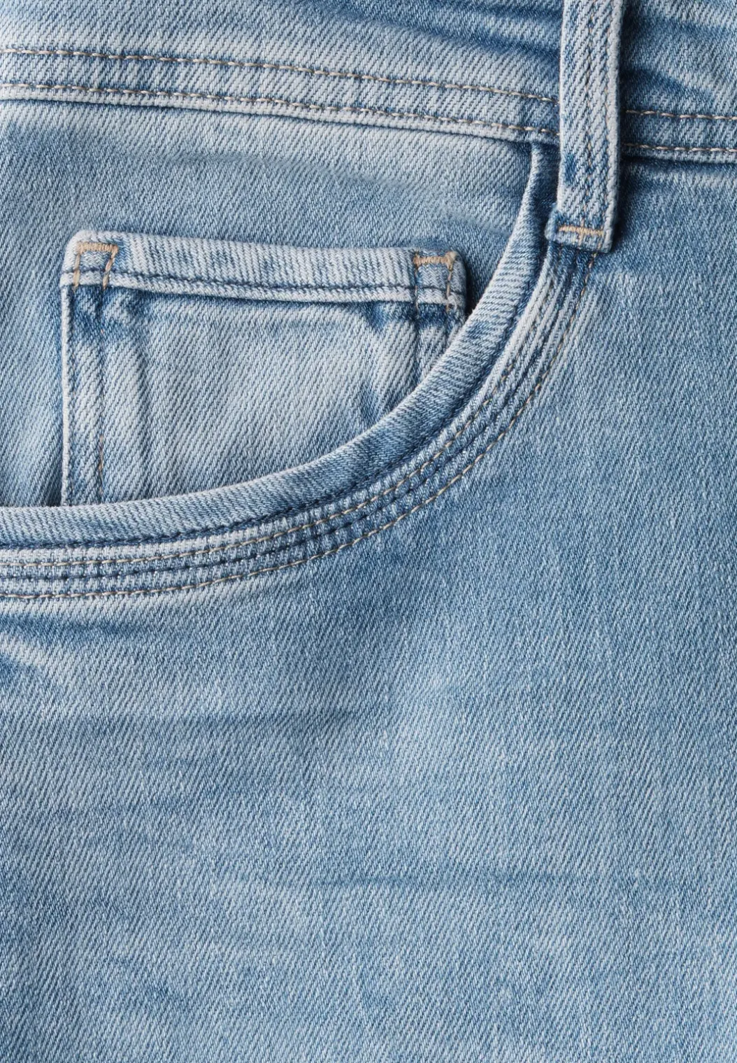 Regular Fit jeans