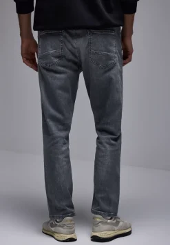 Regular Fit jeans