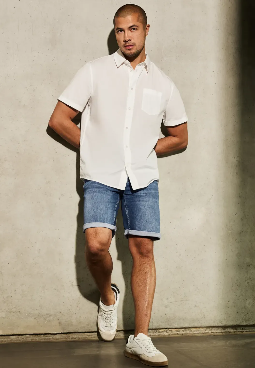 Relaxed Fit denim shorts