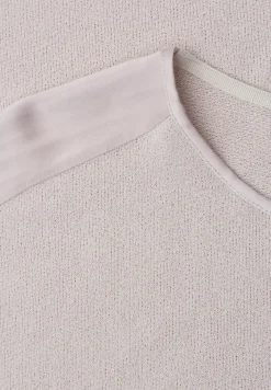 Shirt met boothals en schouderdetails