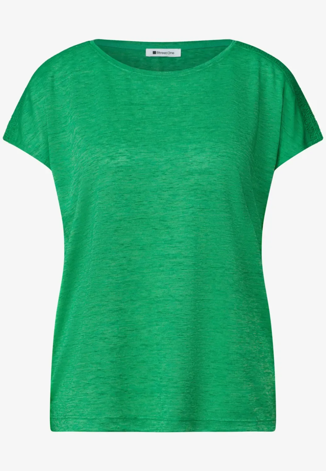 Shirt met boothals en smokdetail