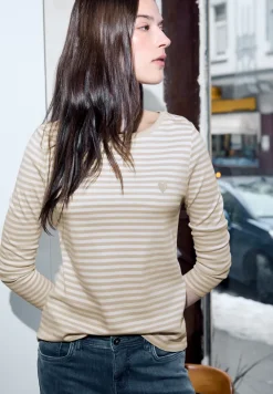 Shirt met borduursel