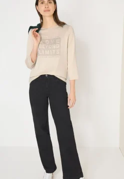 Shirt met edelstenen