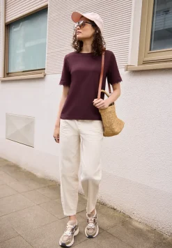 Shirt met gehaakte details op de mouwen