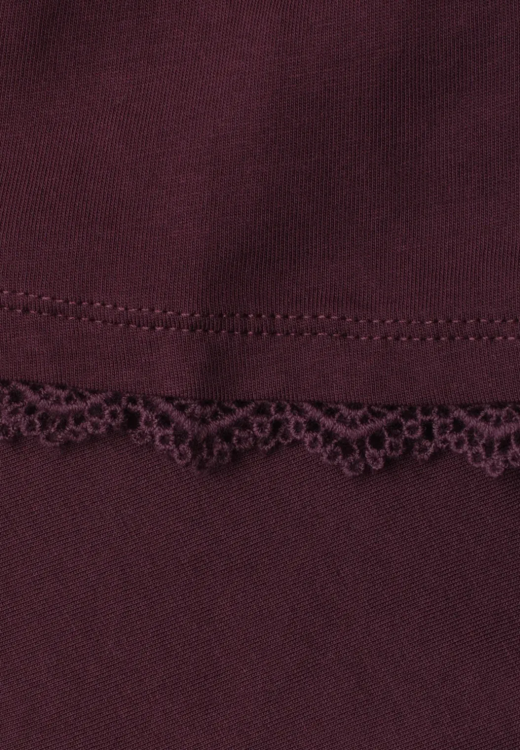 Shirt met gehaakte details op de mouwen