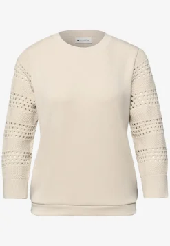 Shirt met geperforeerde mouwen