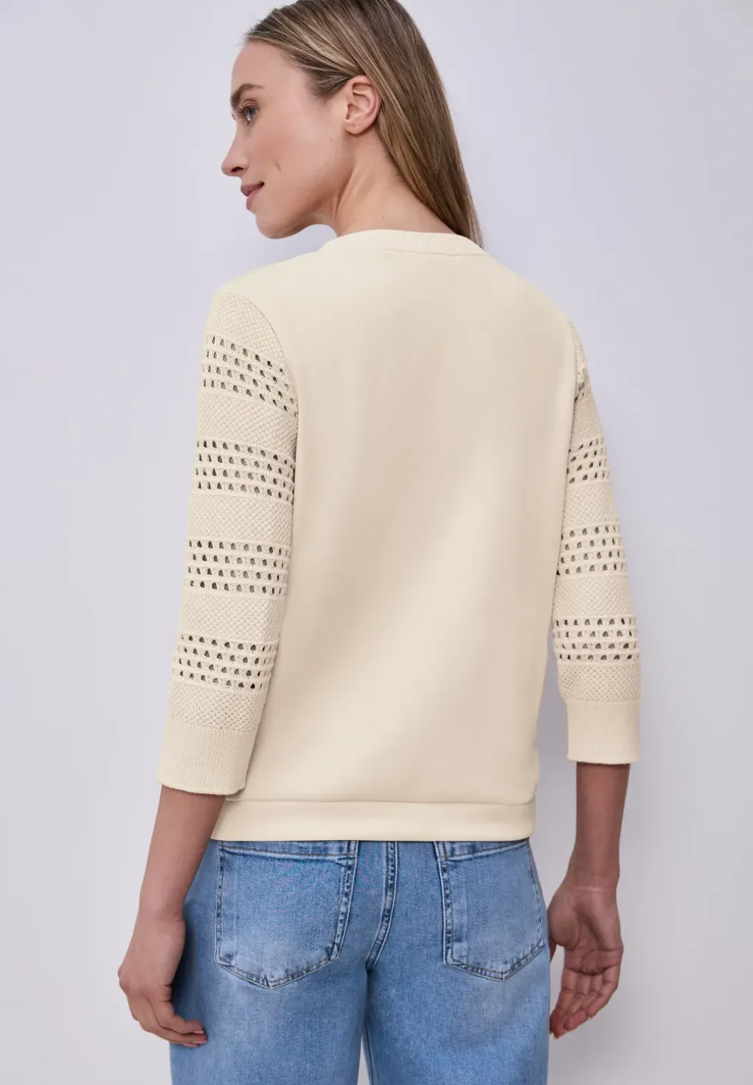 Shirt met geperforeerde mouwen
