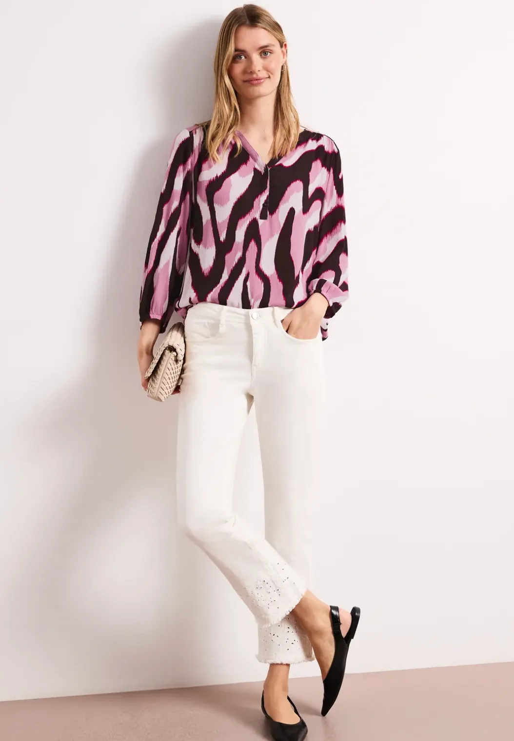 Shirt met gespleten hals en structuurmix
