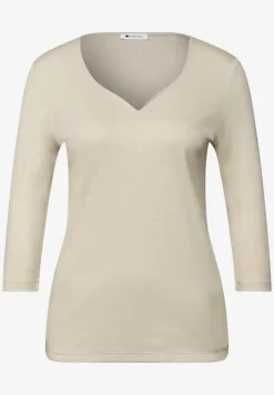 Shirt met hartvormige halslijn