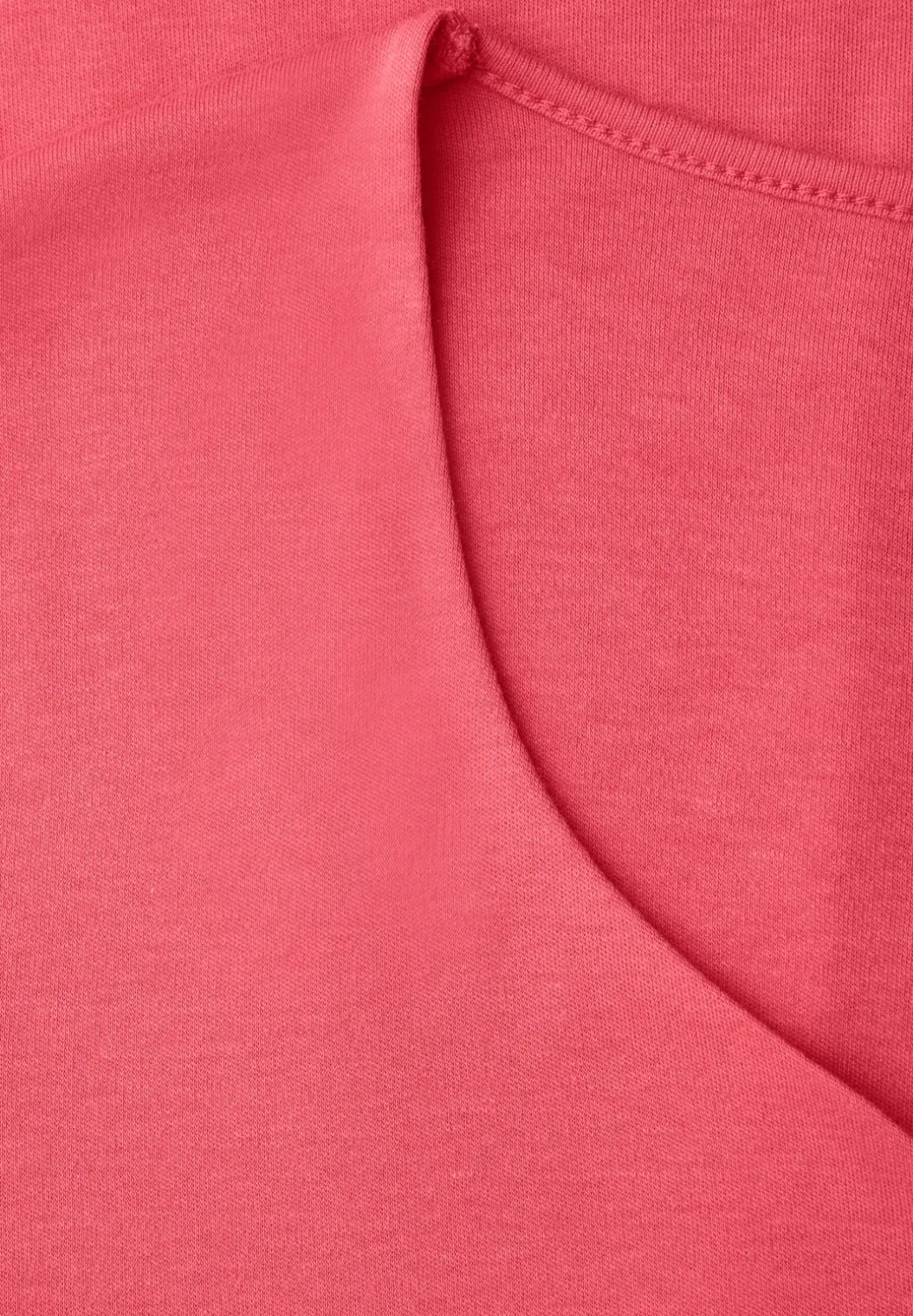 Shirt met hartvormige halslijn