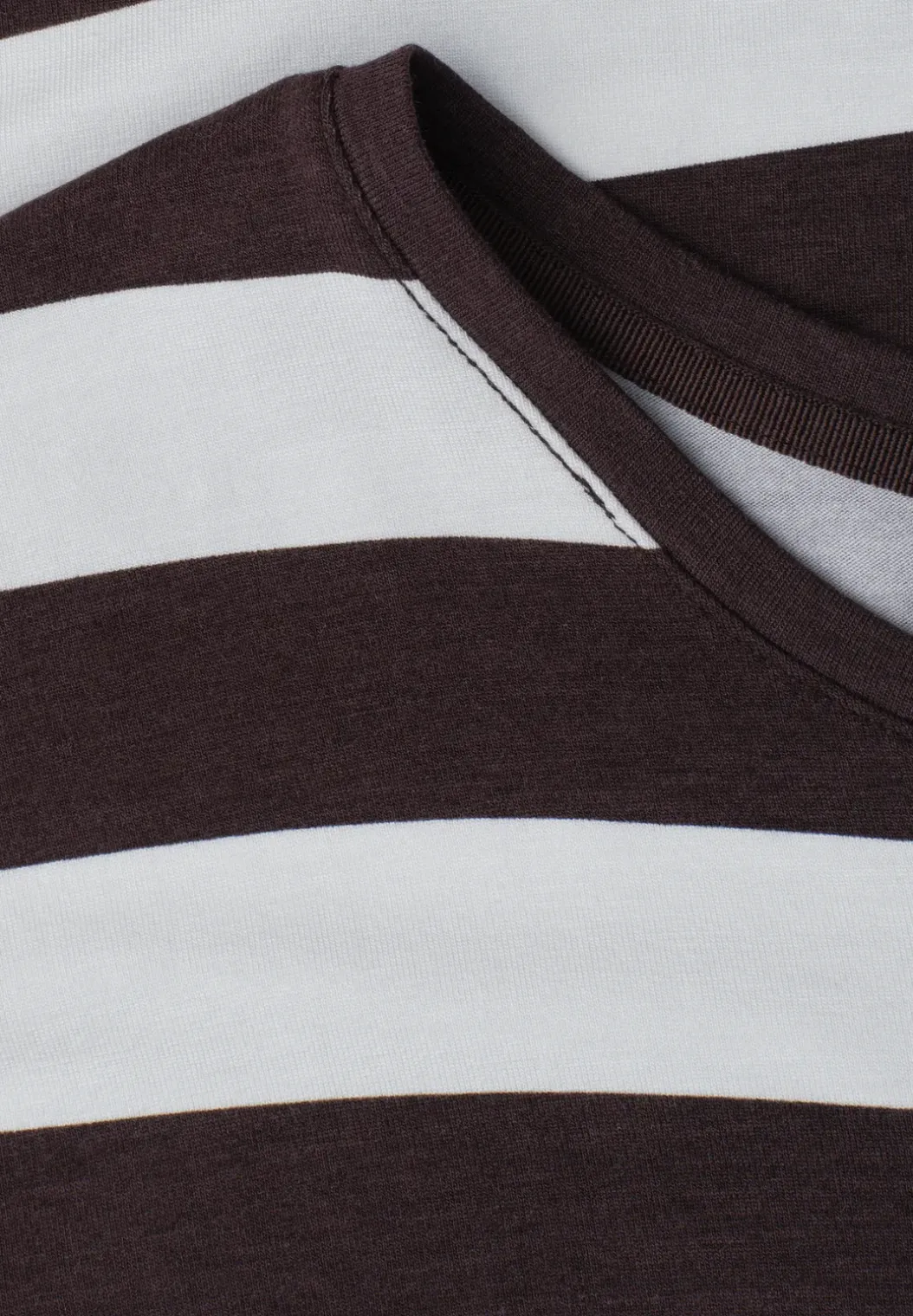 Shirt met korte mouwen, ronde hals en print