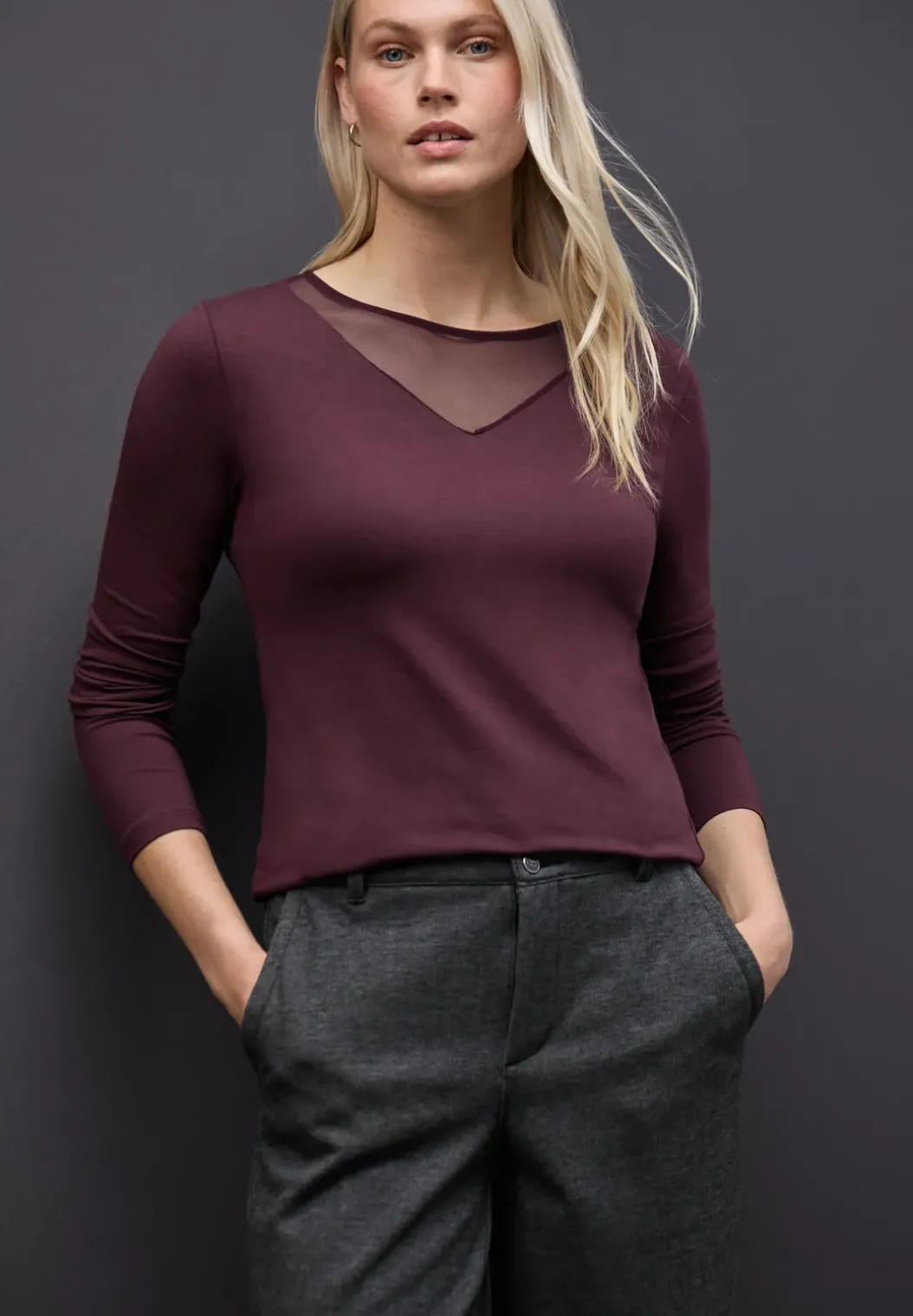 Shirt met mesh details