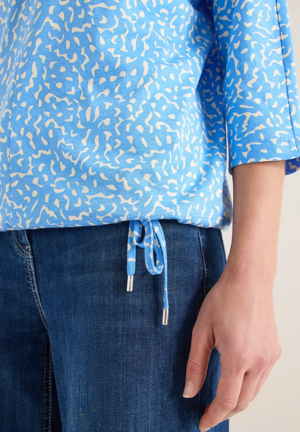 Shirt met minimale print