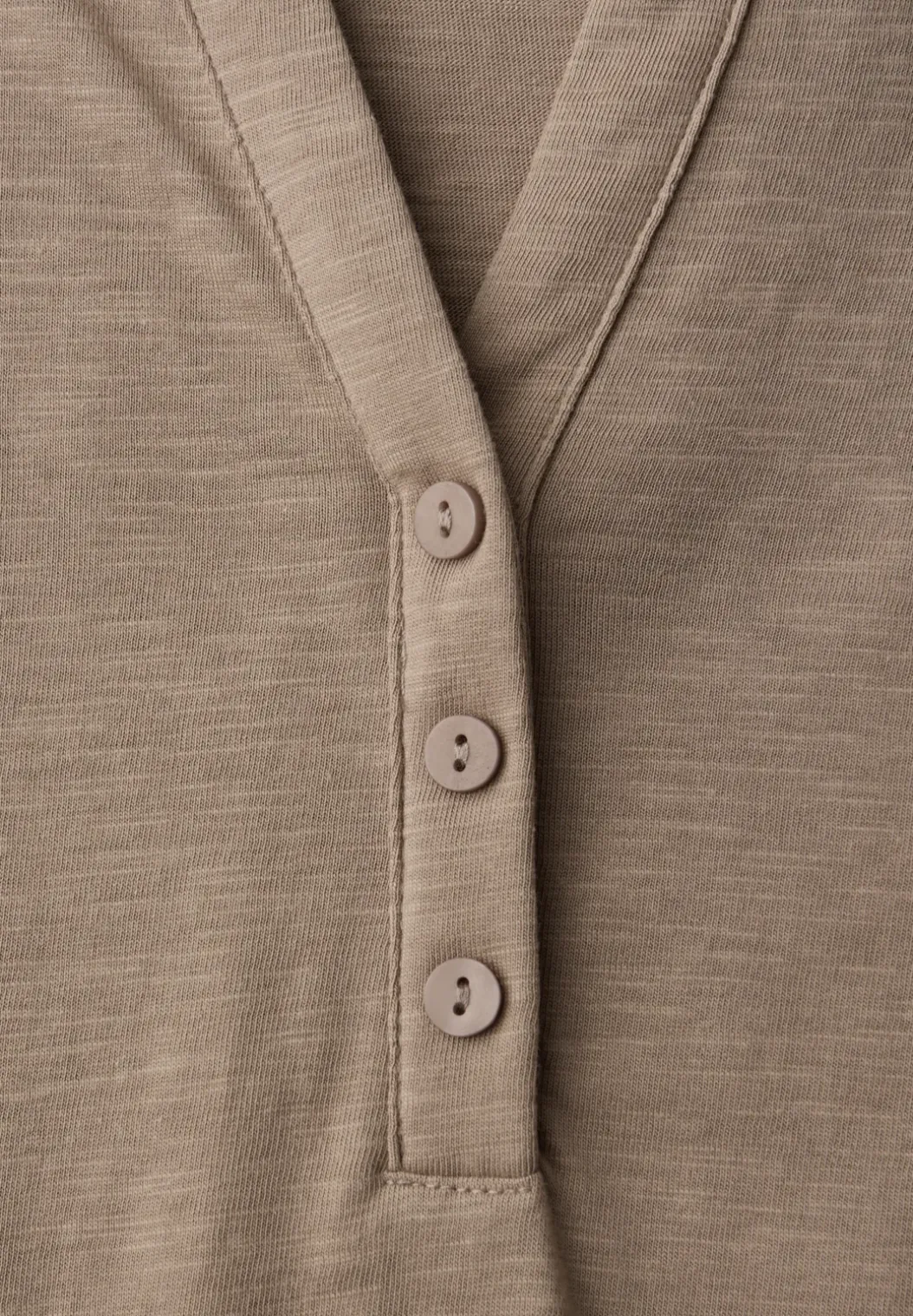 Shirt met 3/4-mouwen, split neck en knopen
