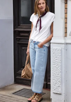 Shirt met overhangende schouder in kant