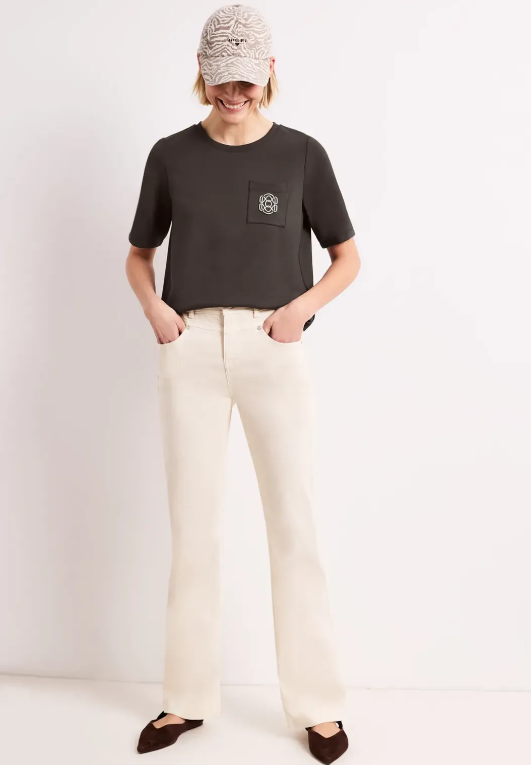 Shirt met ronde hals en decoratief detail