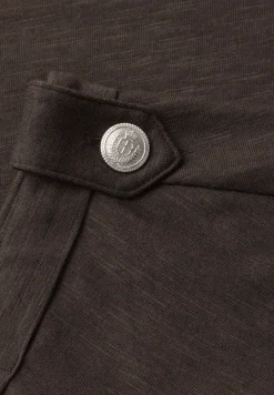 Shirt met ronde hals en knoopdetails