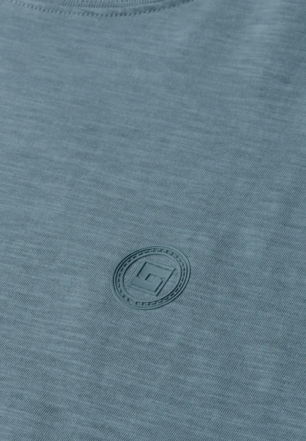 Shirt met ronde hals en omslagdetail