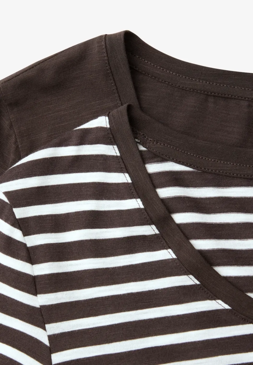 Shirt met ronde V-hals in een pak van 2