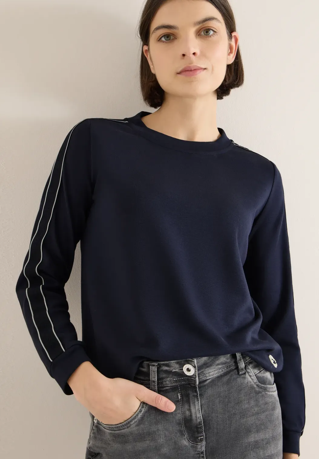 Shirt met tape details