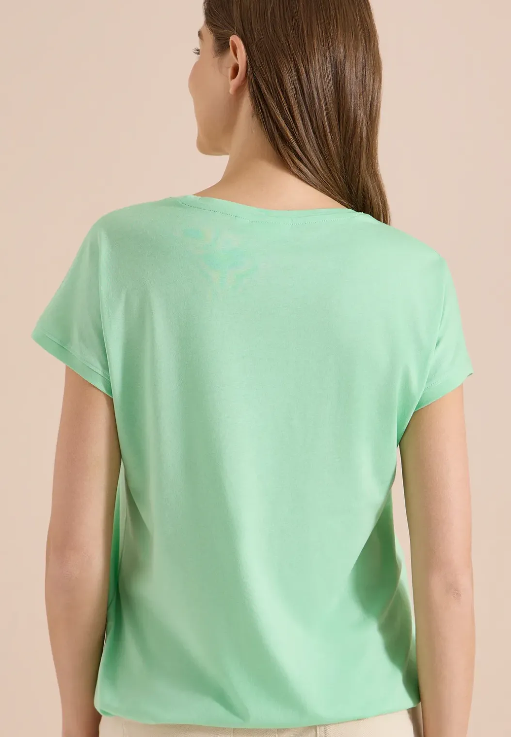 Shirt met V-hals en kanten detail