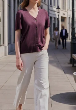 Shirt met V-hals en knoopsluiting