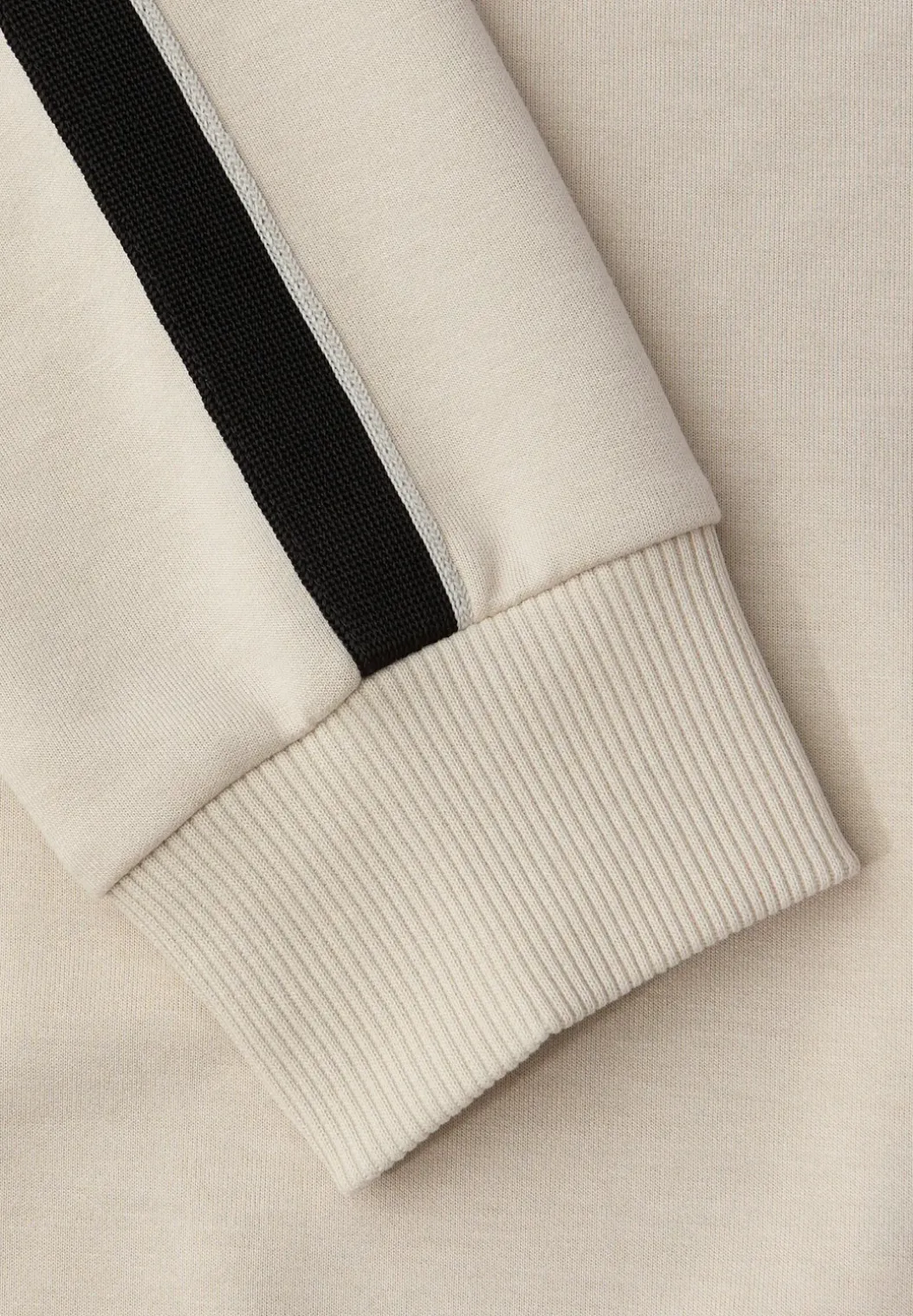Shirt met accentstrepen