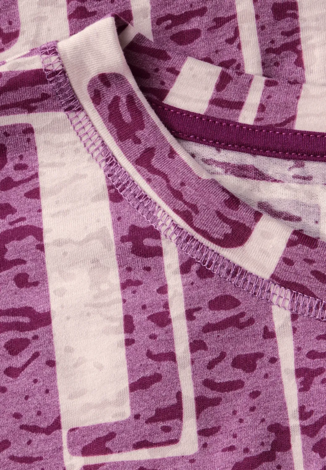 Shirt met burn-out look