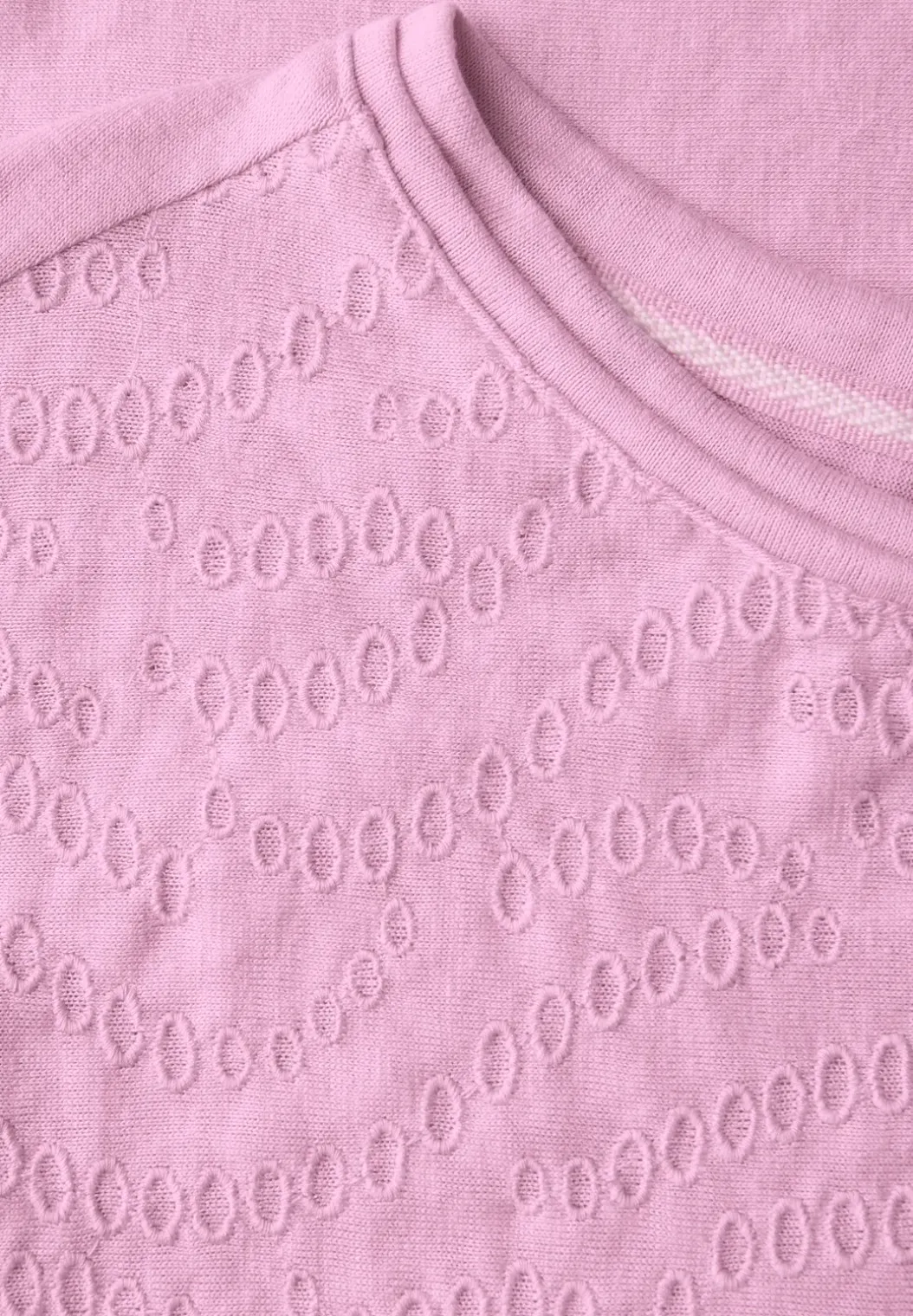 Shirt met geborduurd patroon