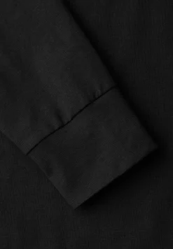 Shirt met rimpels
