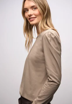 Shirt met rimpels