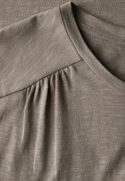 Shirt met rimpels