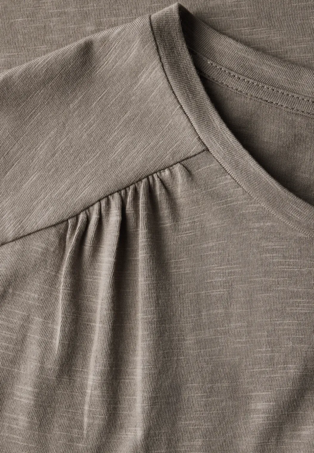Shirt met rimpels