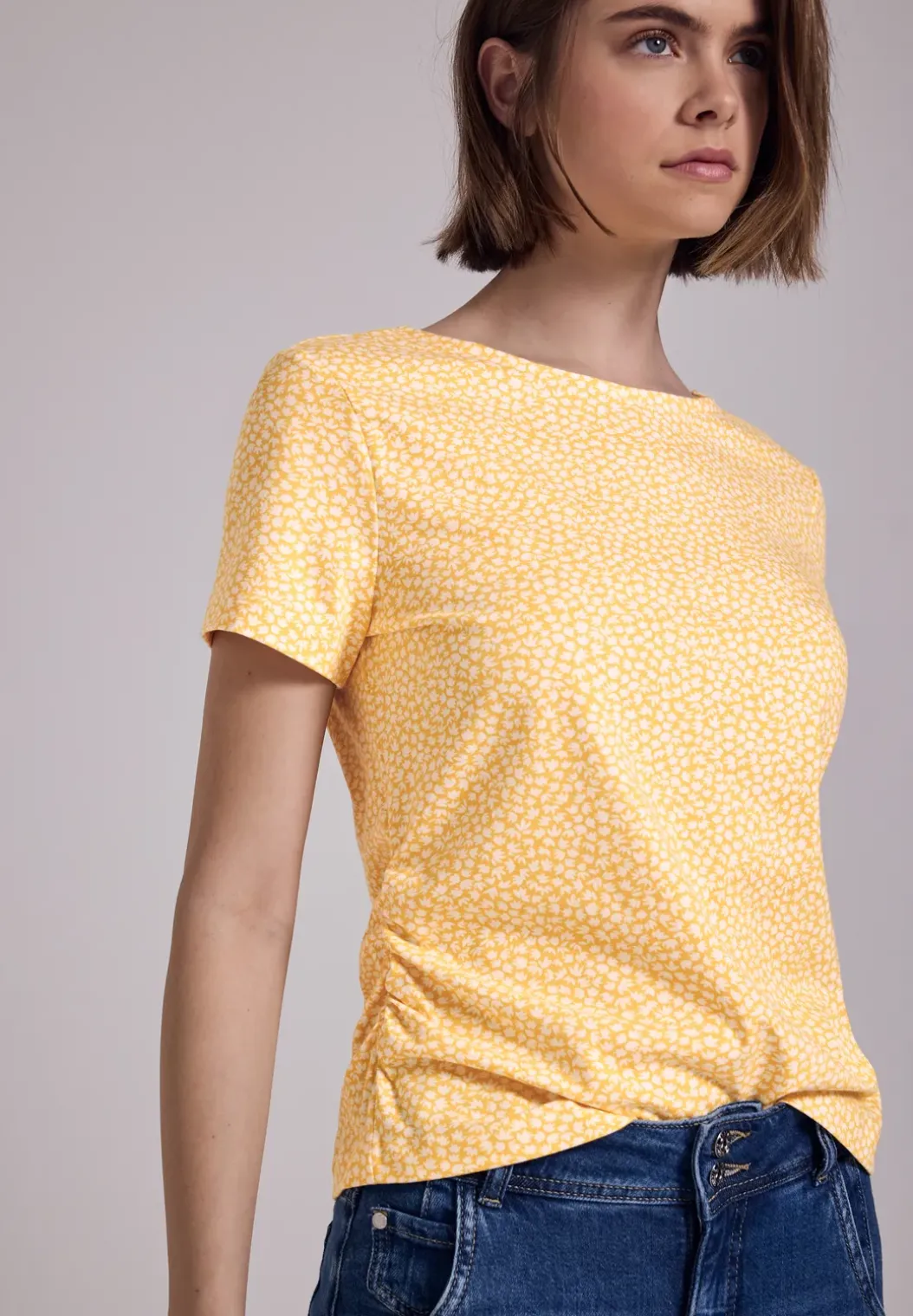 Shirt met ruguitsnijding