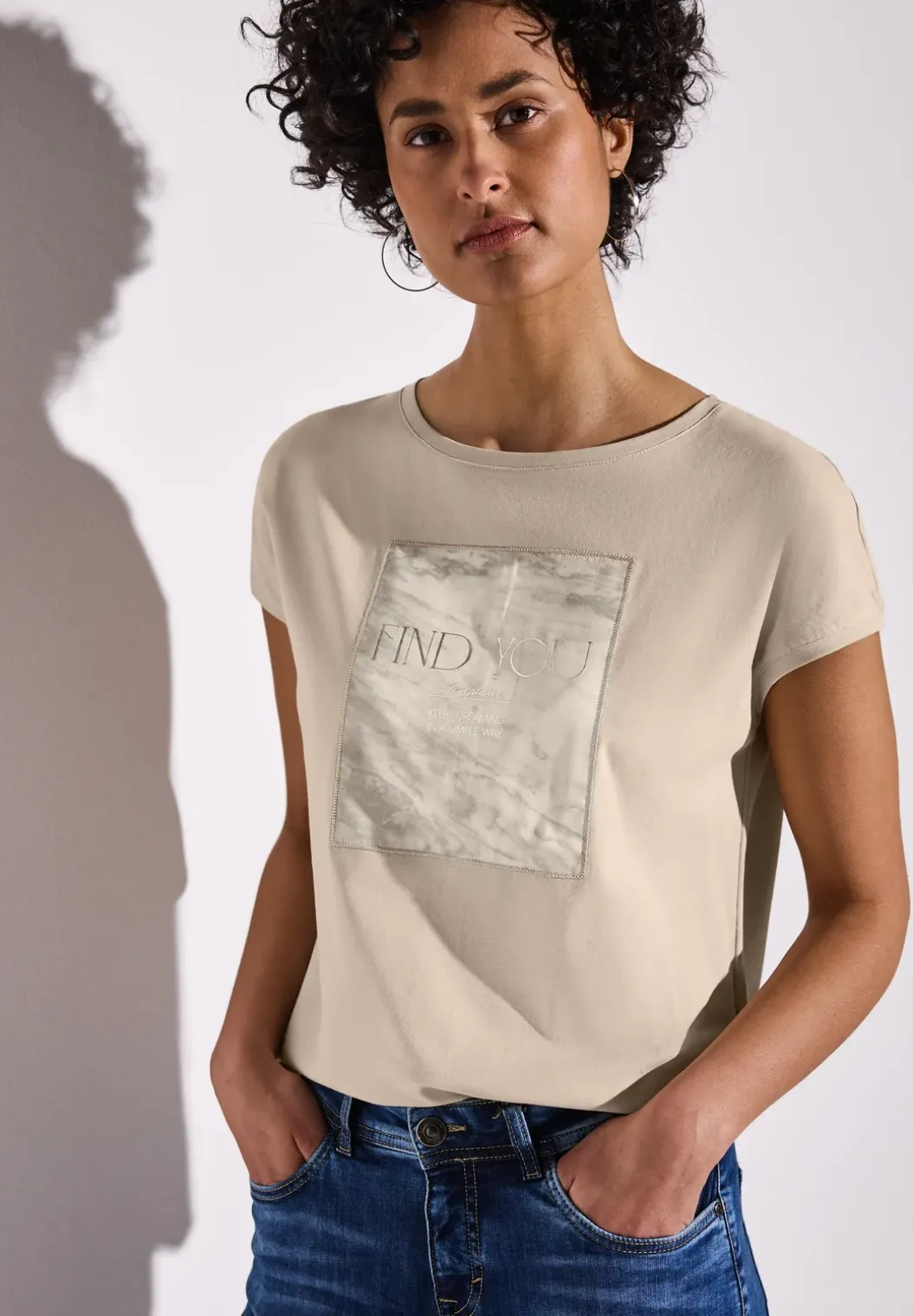 Shirt met satijnen patch