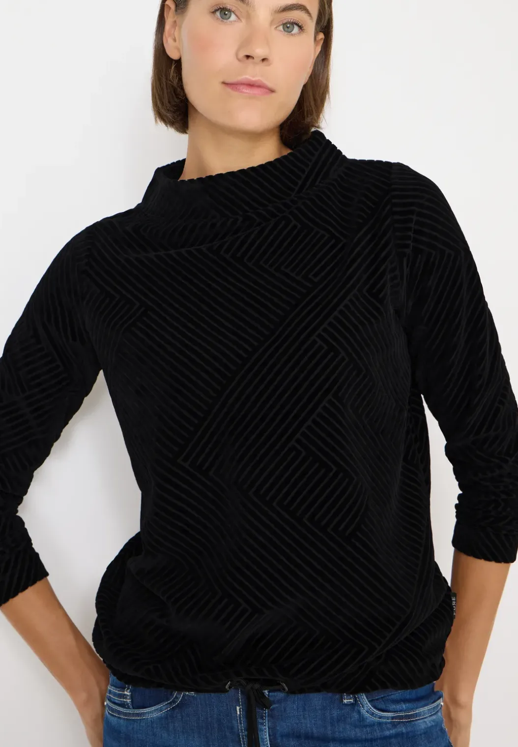 Shirt met structuur en trechtervormige hals