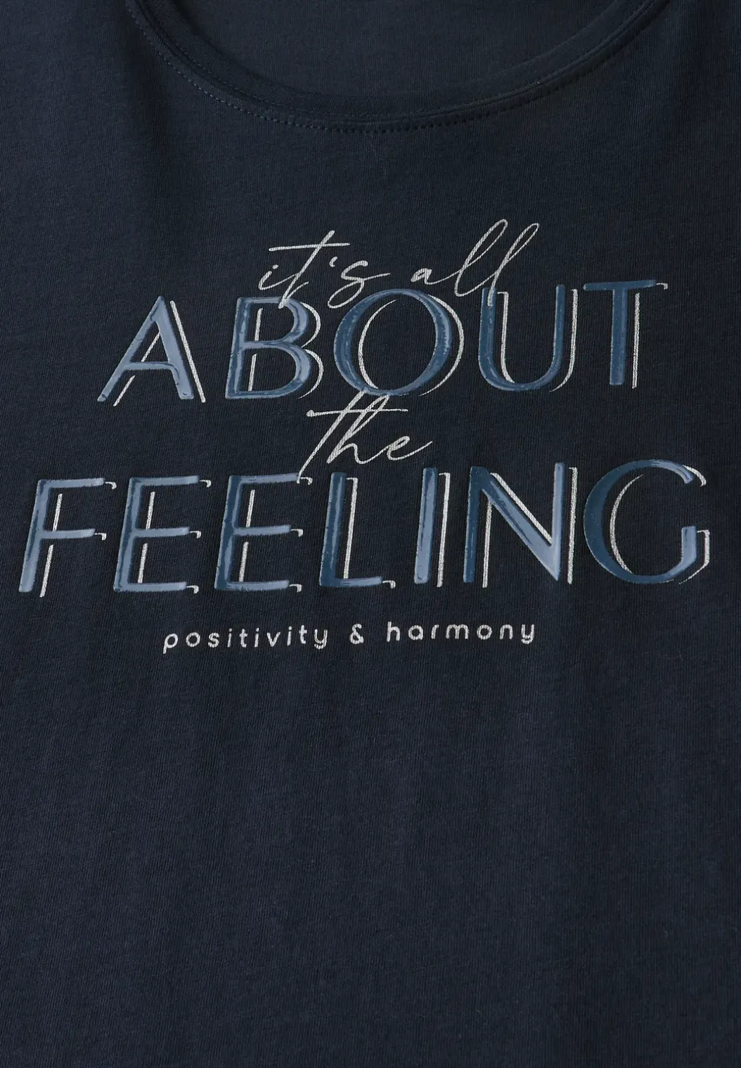 Shirt met tekst artwork