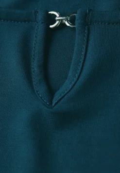 Shirt met uitsnijding