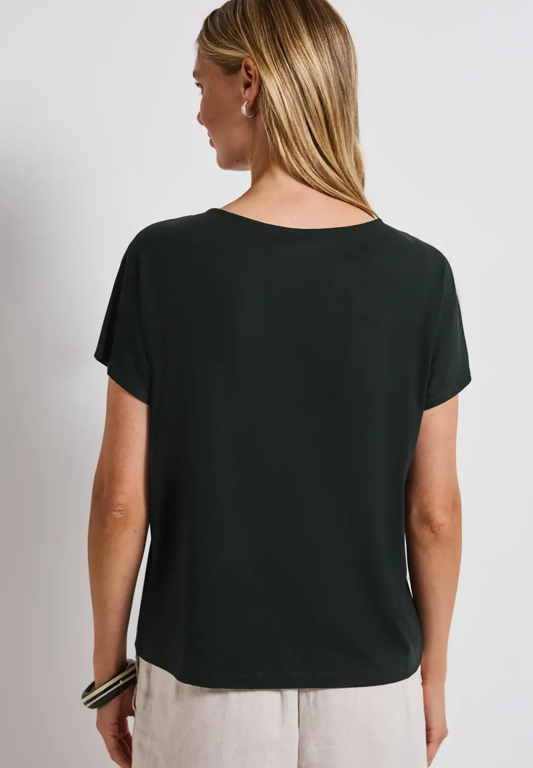 Shirt met uitsnijding