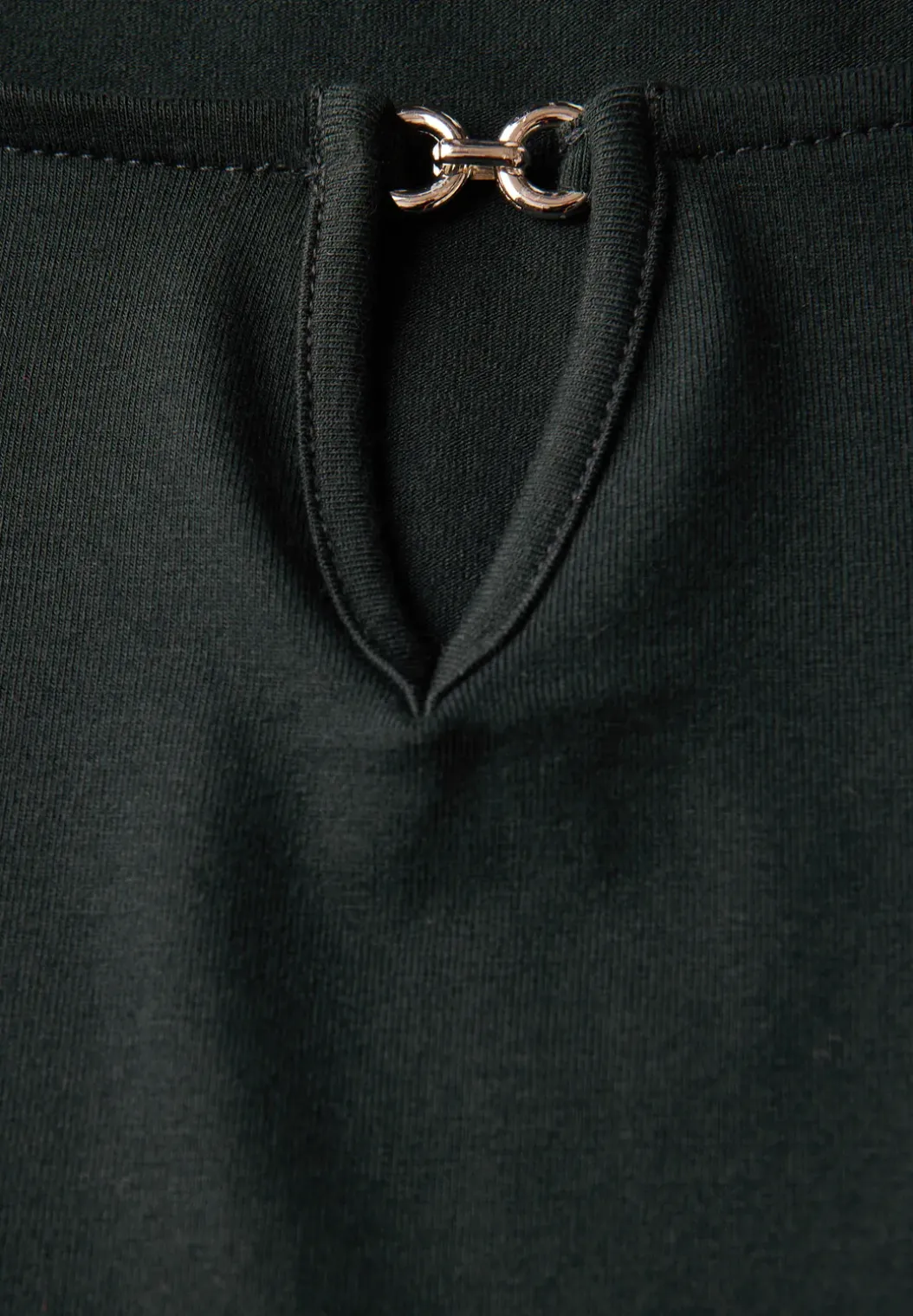 Shirt met uitsnijding