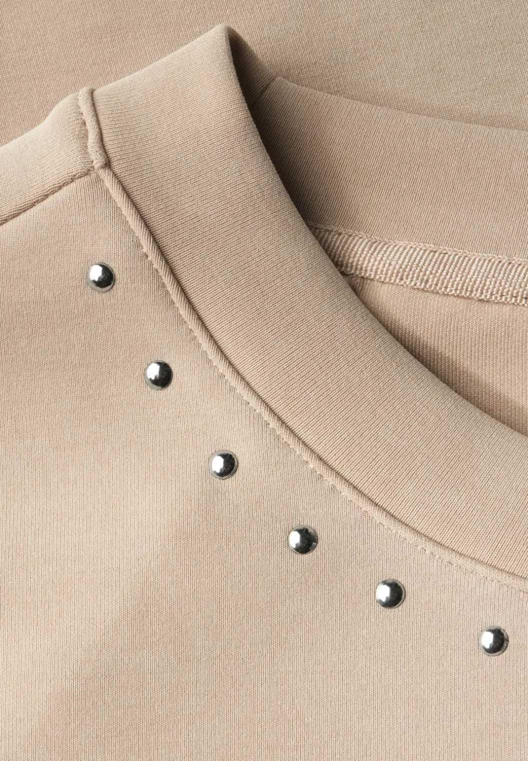 Silk-Look Shirt met studs