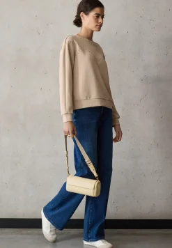 Silk-Look Shirt met studs