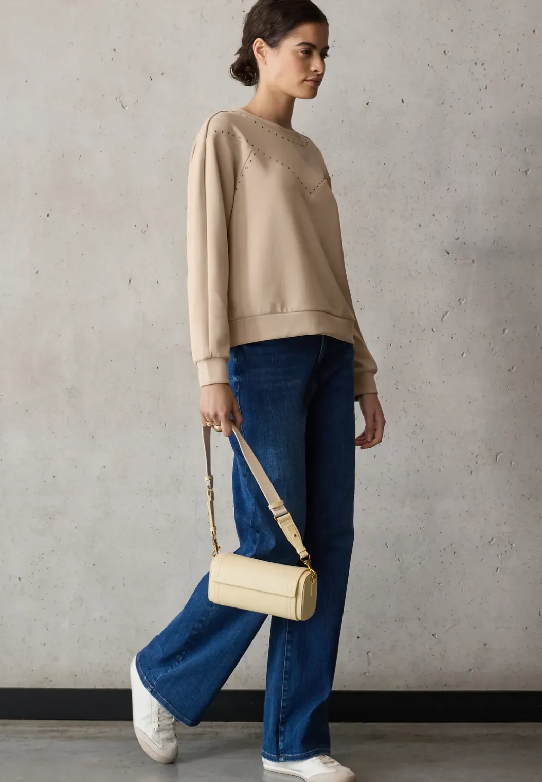 Silk-Look Shirt met studs