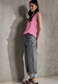 Silk-Look top