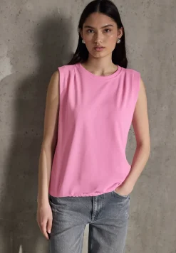 Silk-Look top